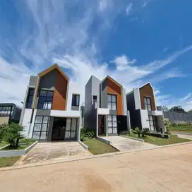Rumah 2 Lantai Serpong Garden dekat Stasiun Cisauk BSD Tangerang