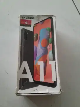 Samsung A11 ram 3/32 + box