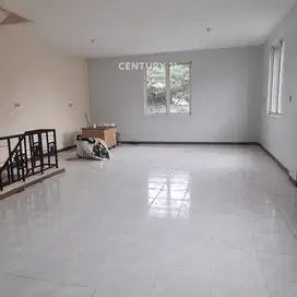 Dijual Ruko Siap Huni  3 Lantai Di Kota Harapan Indah Bekasi