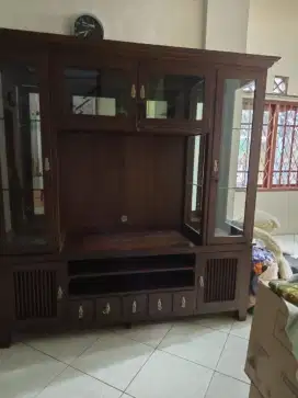 Saya Menjual Buffet Tv ...