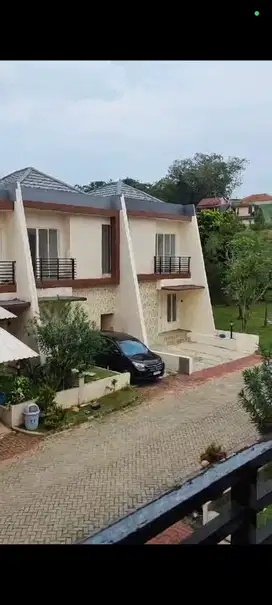 JUAL RUMAH DI PERUMAHAN LOJI