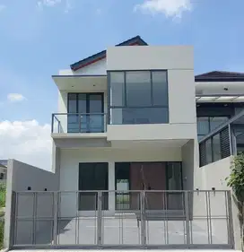 Dijual Rumah Baru 2 Lantai di Setraduta Grande – Bandung Utara