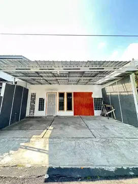 RUMAH BANGUNAN BAGUS DI JL REJOSARI SEMARANG TIMUR