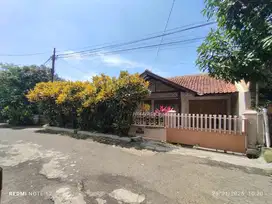 Rumah Minimalis Tropis di Margahayu Permai