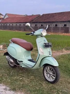 Vespa Primavera 2021 Abs green relax warna favorit