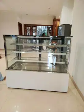 CAKE SHOWCASE GEA 150 SECOND
