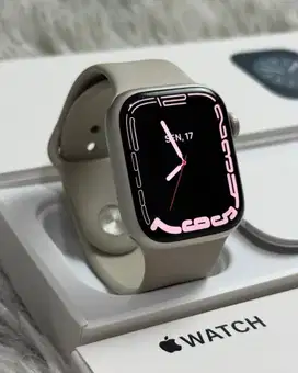 Apple Watch Series 8 41mm Starlight