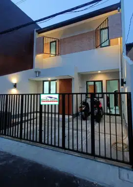 RUMAH BARU DI PONDOK KELAPA