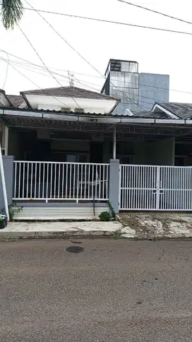 DIJUAL RUMAH DI CLUSTER ARALIA