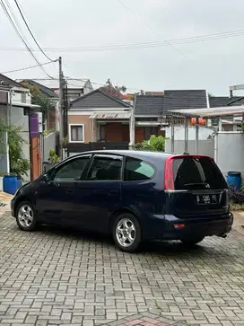 Honda Stream 2003