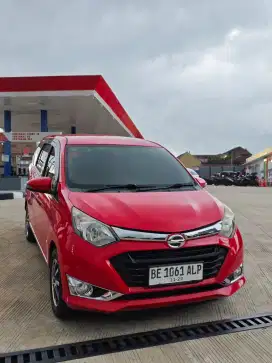 Sigra r deluxe matic 2016