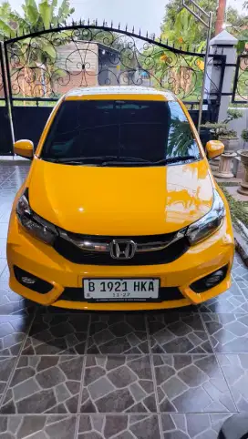 HONDA BRIO E AT CVT 2022 KM 24 RB RECORD VUL ORISINIL CAT TOTAL