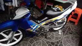 Suzuki Hiu 2004