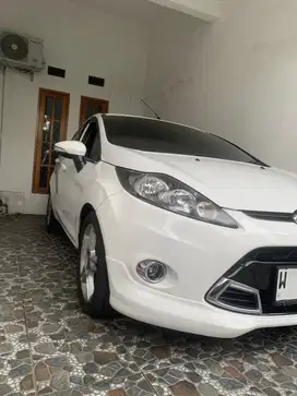 Ford Fiesta 2012 Bensin