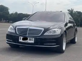 MERCEDES BENZ S350 2011 ANTIK LOW KM FULL ORI