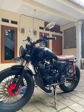 Custom scrambler scorpio 225cc