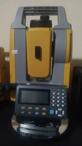 Total Station Topcon GM -52 Bekas Mulus Full Sett