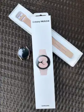 Dijual / For Sale Samsung Galaxy Watch 4 (Masih Garansi SEIN)