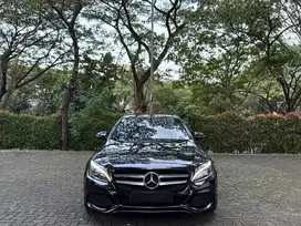 Low ODO! Mercedes Benz C200 AVG 2017 W205 GLA200 X1 CLA200 320i