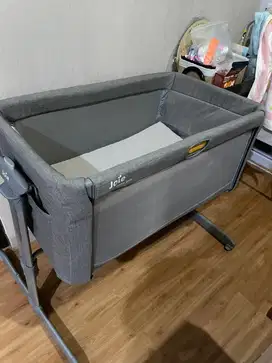 Joie Roomie Glide Go Travel Bedside Crib Baby Box Bayi