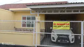 Disewakan rumah di Cisarua dekat SPN, RSJ