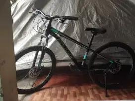Di jual sepeda merk Atlantis ukuran 26