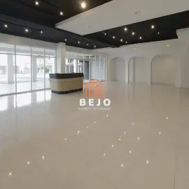 [DISEWAKAN GEDUNG 2 LANTAI – SLEMAN] strategis cocok Toko/ Kantor
