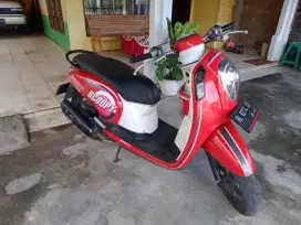 DIJUAL CEPAT SCOOPY 2017 SUDAH IDLING STOP!!