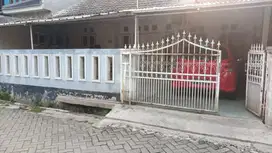 Rumah 144m di Karawaci Tangerang: SHM, Lokasi Strategis dekat Supermal