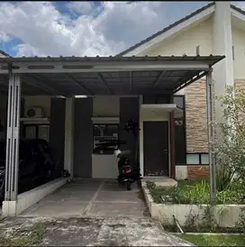 Dijual Rumah Minimalis siap Huni di Cluster Green ara Harapan Indah