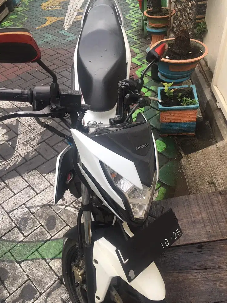 Honda sonic 2015