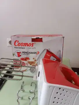 Di jual hand mixer bekas
Cosmos, CM-1679
Masih berfungsi dengan baik