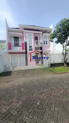Mewah! Araya Cluster Tlaga Golf Blok Depan