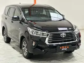 Plat H Tangan Pertama.. INNOVA REBORN V 2.0 LUXURY A/T 2022 Facelift..