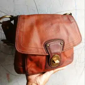 Tas kulit vintage COACH Legancy edisi 65th anniversary