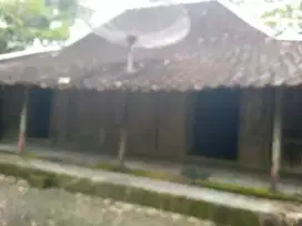 Limasan full kayu jati kondisi bagus