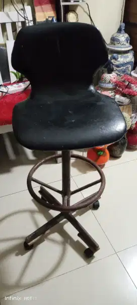 Jual kursi naik turun