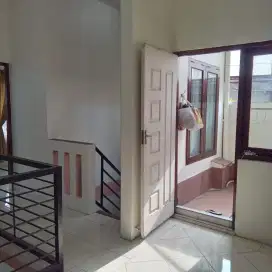 Strategis! Rumah Dekat Kampus UB 2Lantai Candi Mendut