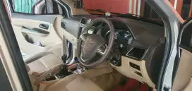 Wuling confero s