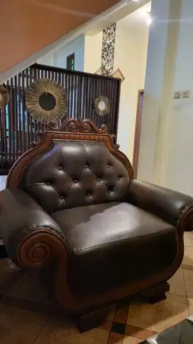 Sofa kursi tamu ukir jati ringan