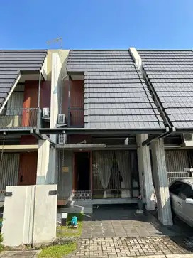 Dijual Cepat Rumah FleekHauz H, dekat Greenwich Antara BSD dan Gading