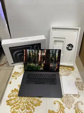 Macbook Pro 16 inch M3 Pro| 18GB 512GB| IBOX Second Mulus Original