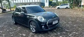 Mini cooper F56  2015 terawat 20jutaan
