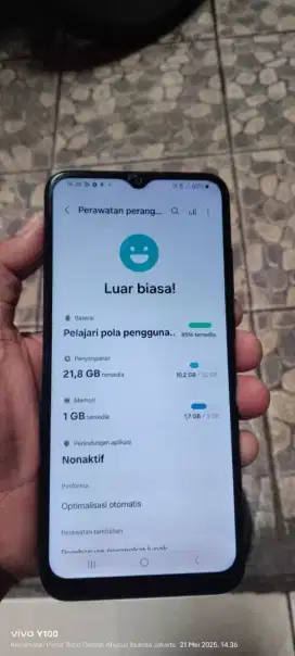 Samsung a04e. 3/32. Mnus retak normal smua