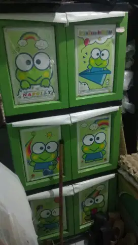 Lemari plastik 3 susun