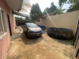 DIJUAL RUMAH BESERTA KOLAM