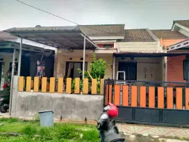 Dijual rumah dalam kompleks layak huni lokasi nirwana residence bogor