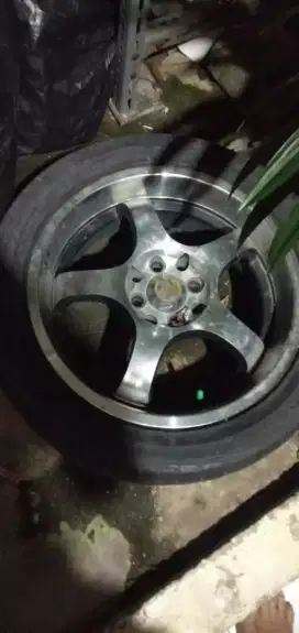 Jual velg 195/65   1.250.000 nego