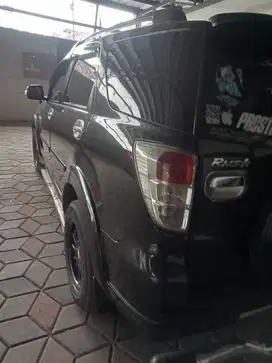 Di jual mobil rush
