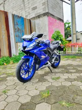 YAMAHA YZF R15 V3 2017 . PAJAK PANJANG . GRESS LOW KM